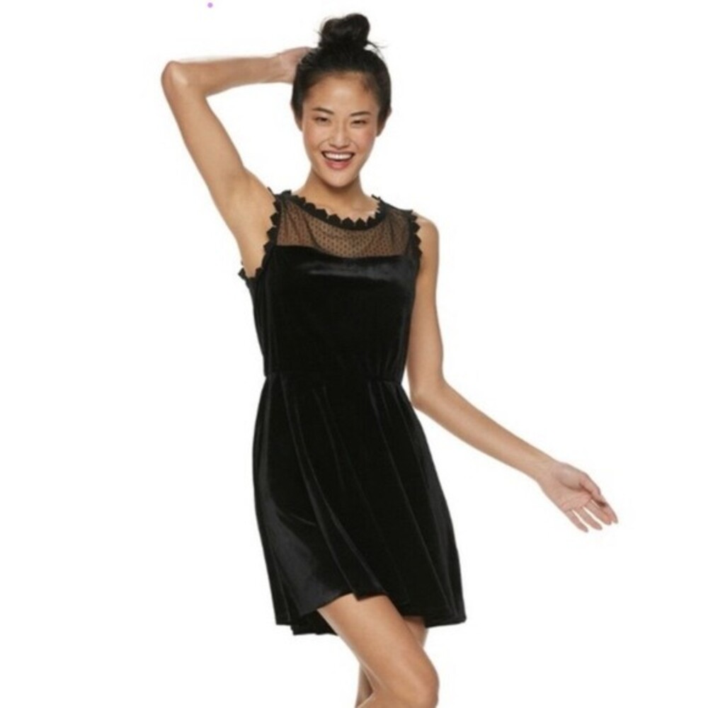 Lily Rose Juniors Sleeveless Dress Size Large Black Velvet Illusion Lace Skater‎